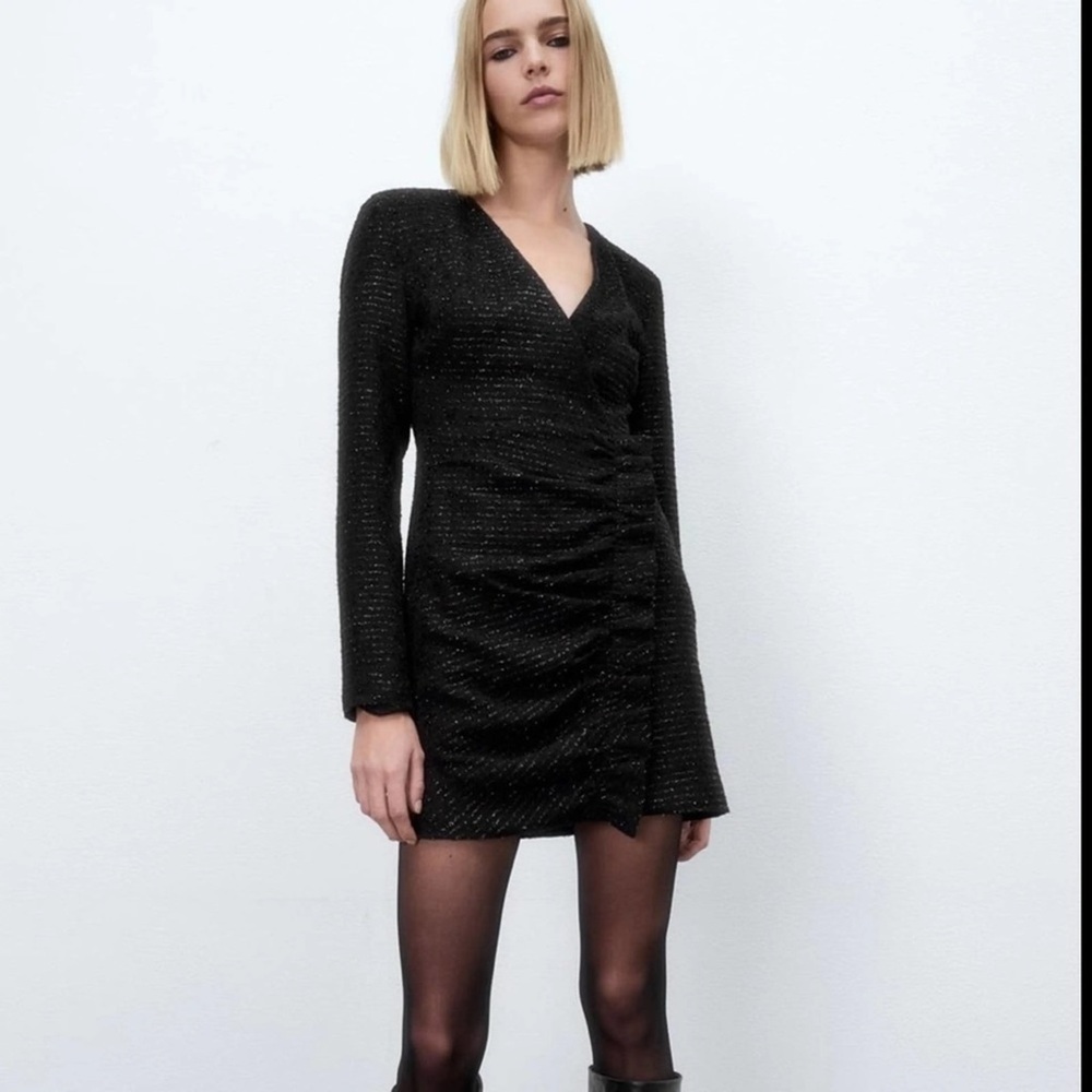 sparkly black dress